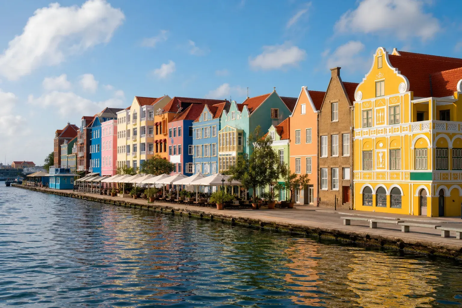 Curaçao: Bunte Altstadt, Buchten und das vielseitigste Eiland